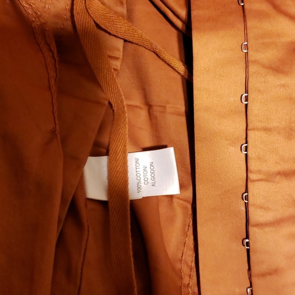 Shirt - Picture 3 of 4